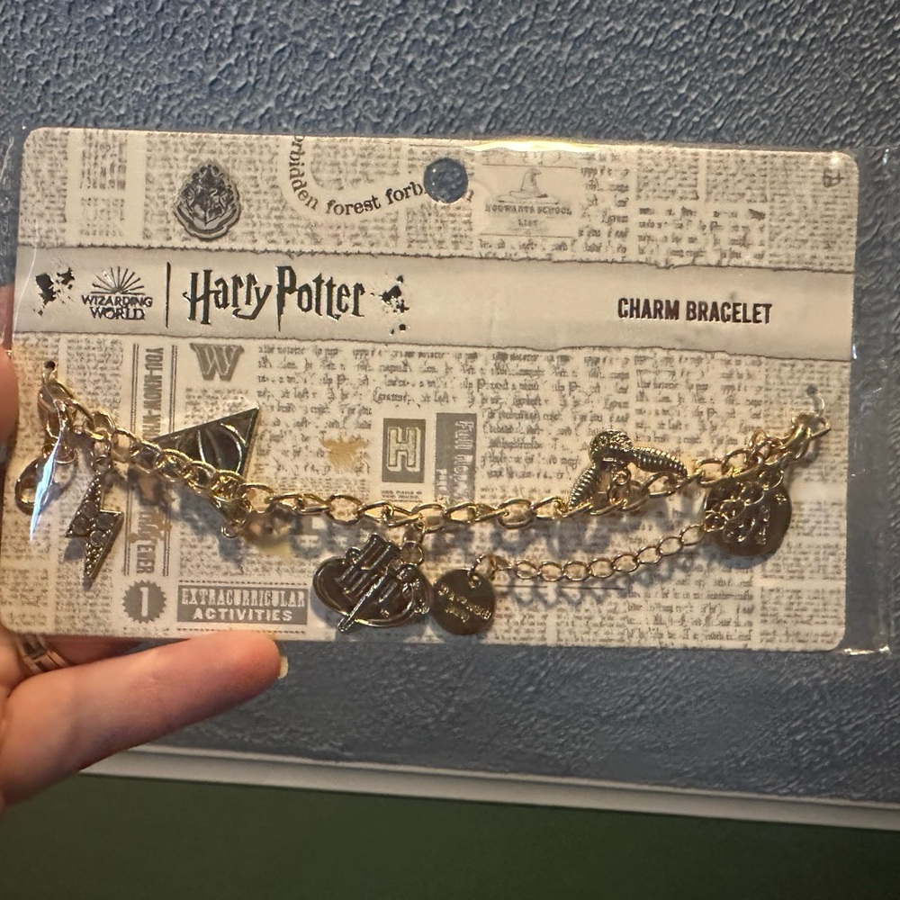 Harry Potter Gold Charm Bracelet - Wizarding World